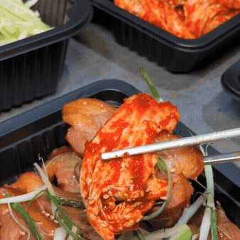 김치와 고기 씨즐 콘텐츠